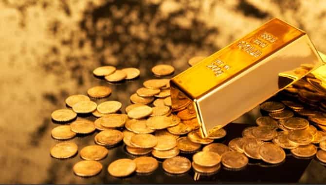 देशाच्या इतिहासात सोनं पहिल्यांदाच 43 हजारांच्या पार, चांदीचे भावही कडाडले