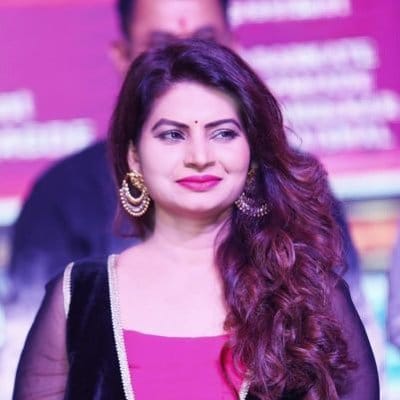 'हे' आहे मेघा धाडेच्या वाईल्ड कार्ड एन्ट्री मागील कारण! 'हे' आहे मेघा धाडेच्या वाईल्ड कार्ड एन्ट्री मागील कारण!