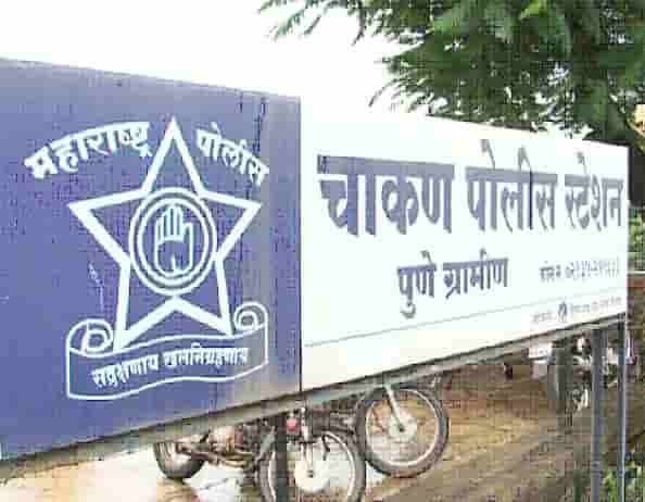 चाकणजवळ 17 वर्षीय तरुणीची हत्या, झुडपात विवस्त्र मृतदेह आढळला, अत्याचाराचा संशय