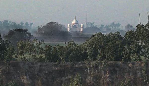 कर्तारपूरपूरजवळ टीव्ही 9 मराठी! 70 वर्षे दुर्बिणीतून दिसणारं कर्तारपूर कसं आहे?