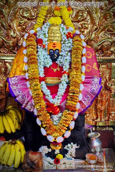 कोल्हापूरच्या अंबाबाईची काकड आरती