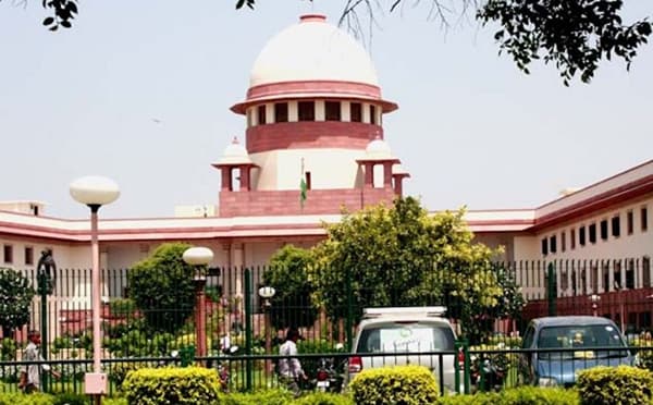Maratha Reservation ! आज काहीच करू शकत नाही, अर्जदारांनी घटनापीठापुढे जावे: सर्वोच्च न्यायालय