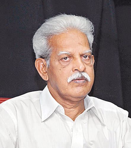 एल्गार परिषद : कवी वरावर राव यांना आठ दिवसांची पोलीस कोठडी एल्गार परिषद : कवी वरावर राव यांना आठ दिवसांची पोलीस कोठडी