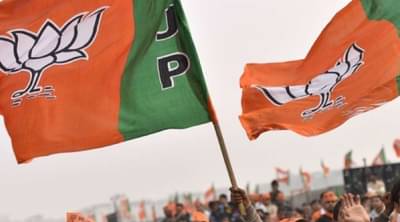 लातुरात महापौर, उपमहापौर आणि स्थायी समिती सभापतींचा अचानक राजीनामा