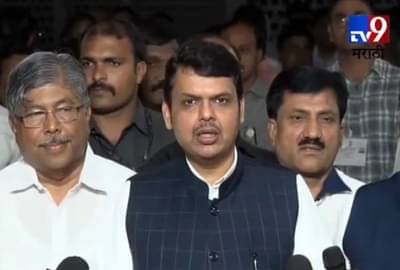 अण्णांच्या सर्व मागण्या जवळपास मान्य, उपोषण मागे घ्या, मुख्यमंत्र्यांची विनंती