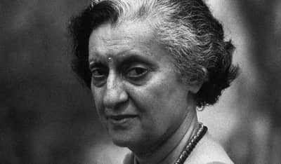 इंदिराजींच्या स्मृती मिटवू पाहणाऱ्यांनाच आता त्यांच्या व्यक्तिमत्वाची काळजी : सामना