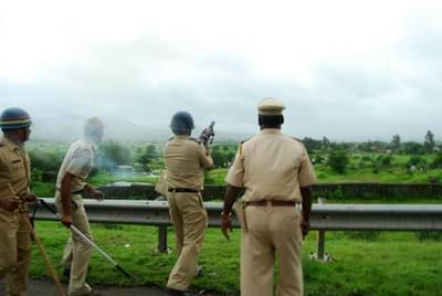 मावळ गोळीबार प्रकरण, सात वर्षांनी 185 शेतकऱ्यांवरील गुन्हे मागे