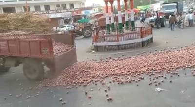 घरचं झालं थोडं अन् व्याह्यानं धाडलं घोडं