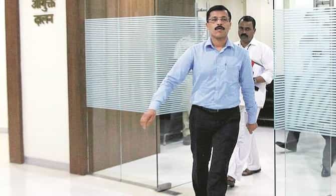 लेटलतीफ कर्मचारीही सरळ, तुकाराम मुंढेंच्या शिस्तीने नागपूर मनपात 100 टक्के हजेरी