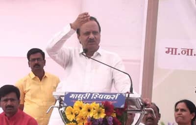 अरे, ते मासे कुठले आहेत? कायतरी तिसरंच व्हायचं: अजित पवार