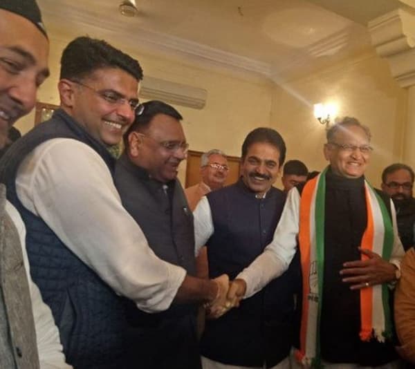राजस्थानमध्ये अशोक गहलोतच मुख्यमंत्री!