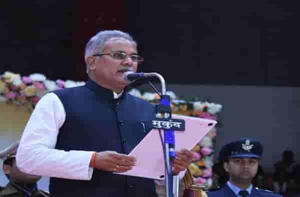 छत्तीसगडच्या मुख्यमंत्र्यांकडूनही पहिल्याच दिवशी शेतकरी कर्जमाफी