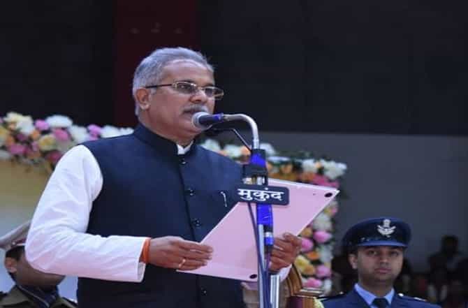 छत्तीसगडच्या मुख्यमंत्र्यांकडूनही पहिल्याच दिवशी शेतकरी कर्जमाफी