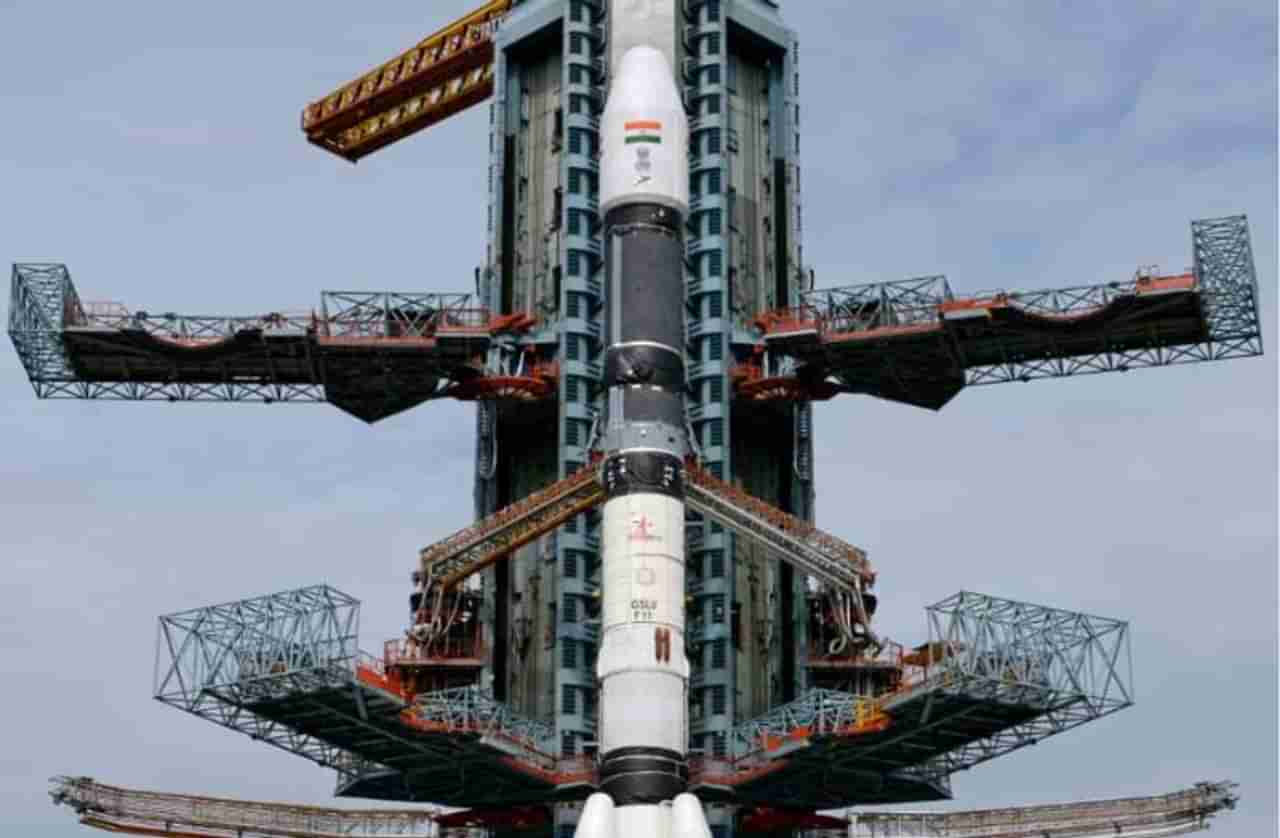 भारतीय हवाई दलाचं बळ आणखी वाढवणाऱ्या जीसॅट-7 एचे यशस्वी प्रक्षेपण