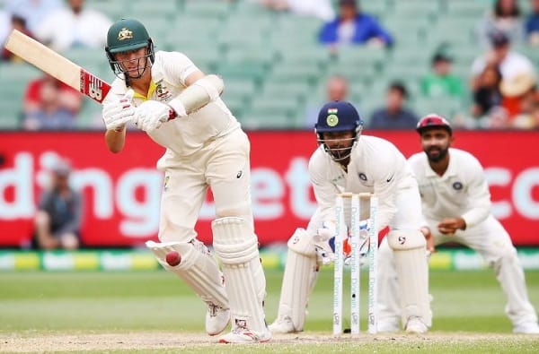 IndvsAus Live: कमिन्सने आजचा पराभव उद्यापर्यंत टाळला IndvsAus Live: कमिन्सने आजचा पराभव उद्यापर्यंत टाळला