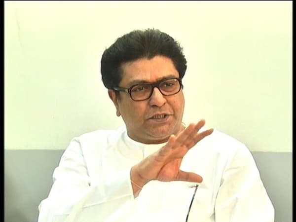 मोदींनी स्वत:चा खड्डा खणलाय, आधी फावडं मग कुऱ्हाड मारुन घेतील: राज ठाकरे