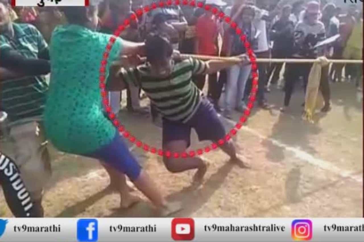 रस्सीखेच खेळताना विद्यार्थ्याचा मृत्यू, जोरात दोर खेचल्याने कोसळला