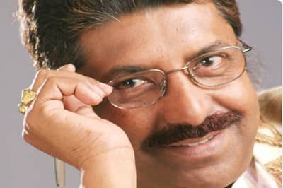 प्रसिद्ध सिनेदिग्दर्शक यशवंत भालकर यांचं निधन