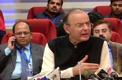 सिनेमाचं तिकीट स्वस्त होणार, एकूण 33 वस्तूंवरील करात कपात