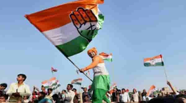 काँग्रेसच्या उमेदवारीसाठी भिवंडीतल्या शिवसेना नेत्याचे दिल्लीत प्रयत्न सुरु