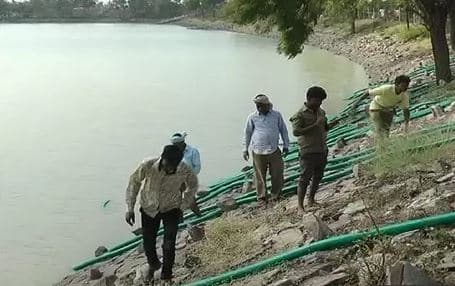 एचआयव्हीग्रस्त महिलेची आत्महत्या, 36 एकरावरील तलाव रिकामा