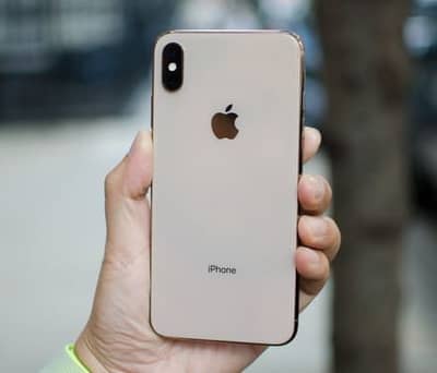 iPhone च्या या फोनवर तब्बल 21 हजार रुपयांची सूट