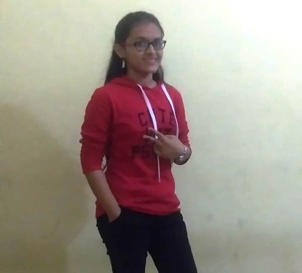 मुलगी घरातून रागाने गेली, बाहेर गेल्यानंतर ट्रेनमधून पडून मृत्यू