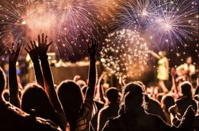 नाताळ, नववर्षांला संचारबंदी असणार? महापालिका लवकरच नियमावली जाहीर करण्याची शक्यता