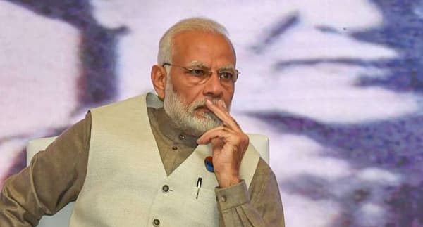 मोदींच्या दौऱ्यावरुन वाद, हेलिपॅडसाठी एक हजार झाडांवर कुऱ्हाड