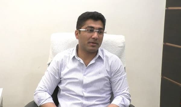 नगरच्या उमेदवारासाठी राष्ट्रवादीची बैठक, मात्र संग्राम जगतापांना निमंत्रण नाही