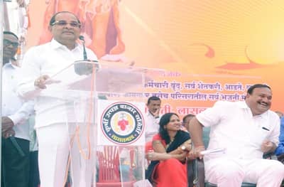 उद्धव ठाकरेंचे दौरे म्हणजे चार वर्षातलं पाप झाकण्याचा प्रयत्न : विखे पाटील