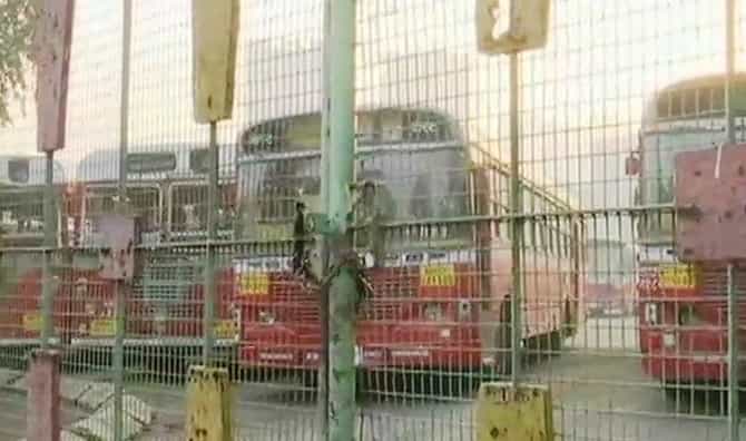 बेस्टच्या 81 कर्मचाऱ्यांना कोरोनाची लागण, 70 टक्के कर्मचारी विलगीकरणात