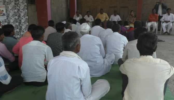 दारु सोडा अन्यथा गाव सोडा, बुलडाण्यातील गावाचा निर्णय