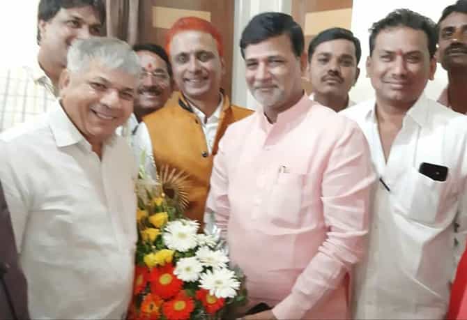 प्रकाश आंबेडकर-विनायक मेटेंमध्ये गुफ्तगू, नव्या समीकरणांचे संकेत