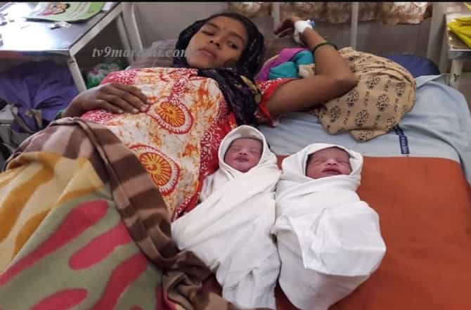 लोकलमध्ये महिलेला जुळे, एका बाळाचा जन्म सफाळेत, दुसऱ्याचा पालघरमध्ये