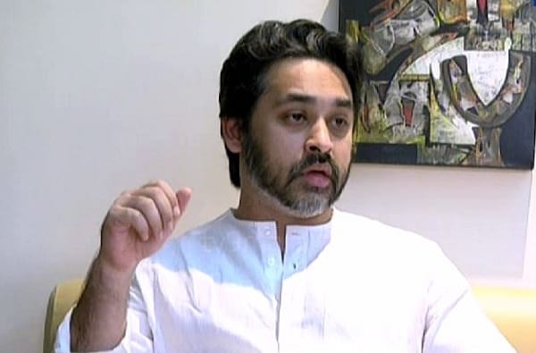 लोकसभेत समर्थन, राज्यसभेत विरोध; शिवसेनेच्या 'गोंधळा'वर निलेश राणेंचा निशाणा लोकसभेत समर्थन, राज्यसभेत विरोध; शिवसेनेच्या 'गोंधळा'वर निलेश राणेंचा निशाणा