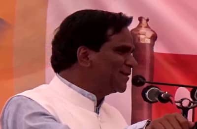 त्यांच्या खात्यात 5000 जमा होणार, दानवे की बोली और बंदूक की गोली