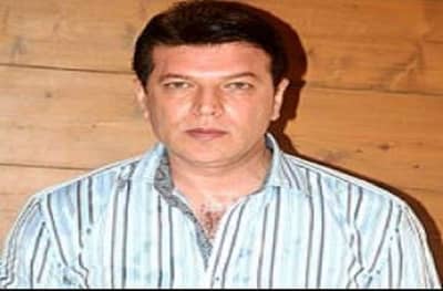 आदित्य पंचोलीवर बलात्काराचा गुन्हा दाखल