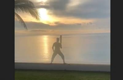 VIDEO : अक्षय कुमारकडून हटके पद्धतीत नवीन वर्षाचे स्वागत