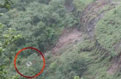 अंबेनळी बस अपघात : प्रकाश सावंत देसाईंवर गुन्हा दाखल करण्यासाठी दापोलीकर आक्रमक