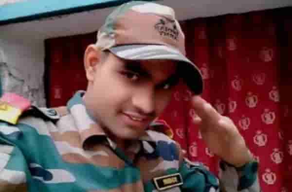 भारतीय जवान हनीट्रॅपमध्ये, संवेदनशील माहिती पाकिस्तानला पुरवली
