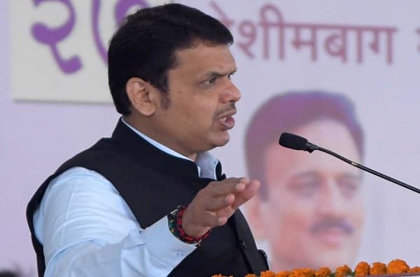 नांदेडमध्ये यावेळी मॅनेज होणारा उमेदवार देऊ नका, मुख्यमंत्र्यांकडे मागणी