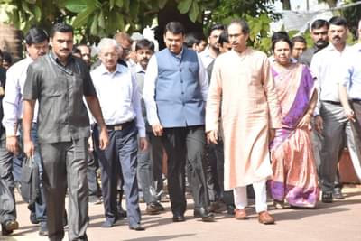 शिवसेनेच्या वर्धापन दिनाला मुख्यमंत्र्यांना निमंत्रण, फडणवीस इतिहास रचणार?