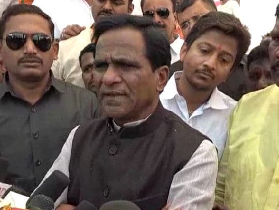 एवढा मोठा नेता नाव घेऊन टीका करतो, यावरुनच त्यांची पातळी समजते : दानवे