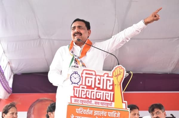 राष्ट्रवादीचे 18 नगरसेवक निलंबित, नगर शहर जिल्हाध्यक्षाचीही हकालपट्टी