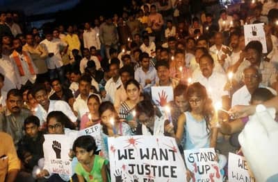 कोपर्डी बलात्कार-हत्येला तीन वर्षे पूर्ण, पीडित कुटुंब आजही पोलीस संरक्षणात