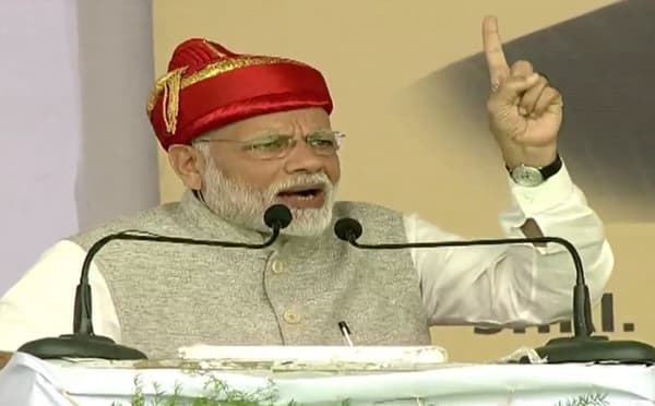 मोदी प्रचाराचा धुरळा उडवणार, एकट्या महाराष्ट्रात 25 सभा