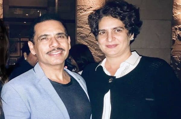 प्रियांका गांधी आणि रॉबर्ट वाड्रा यांची लव्ह स्टोरी