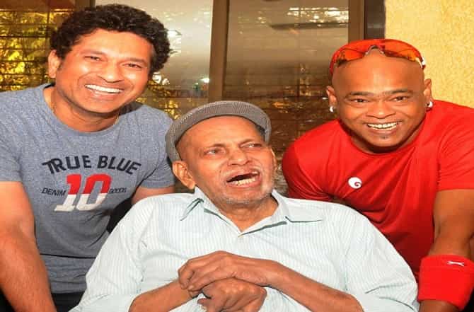 क्रिकेटचा देव घडवणारे रमाकांत आचरेकर काळाच्या पडद्याआड