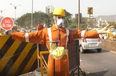 आता रोबोट सोडवणार वाहतूक कोंडी